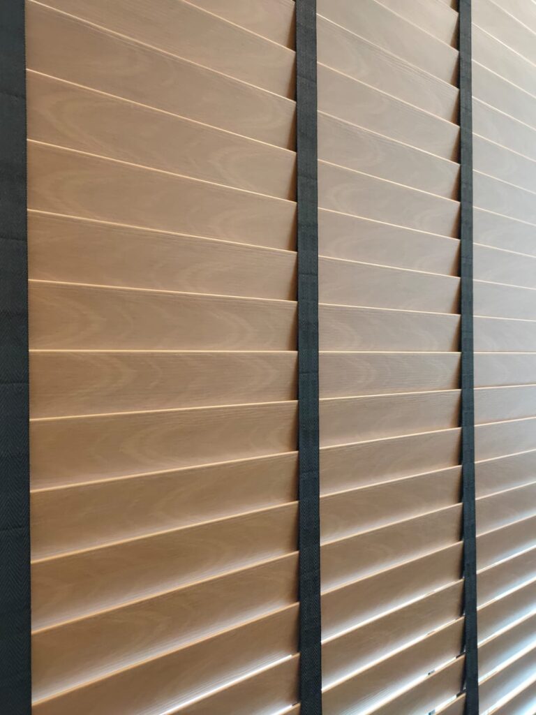 Venetian Blinds (3)