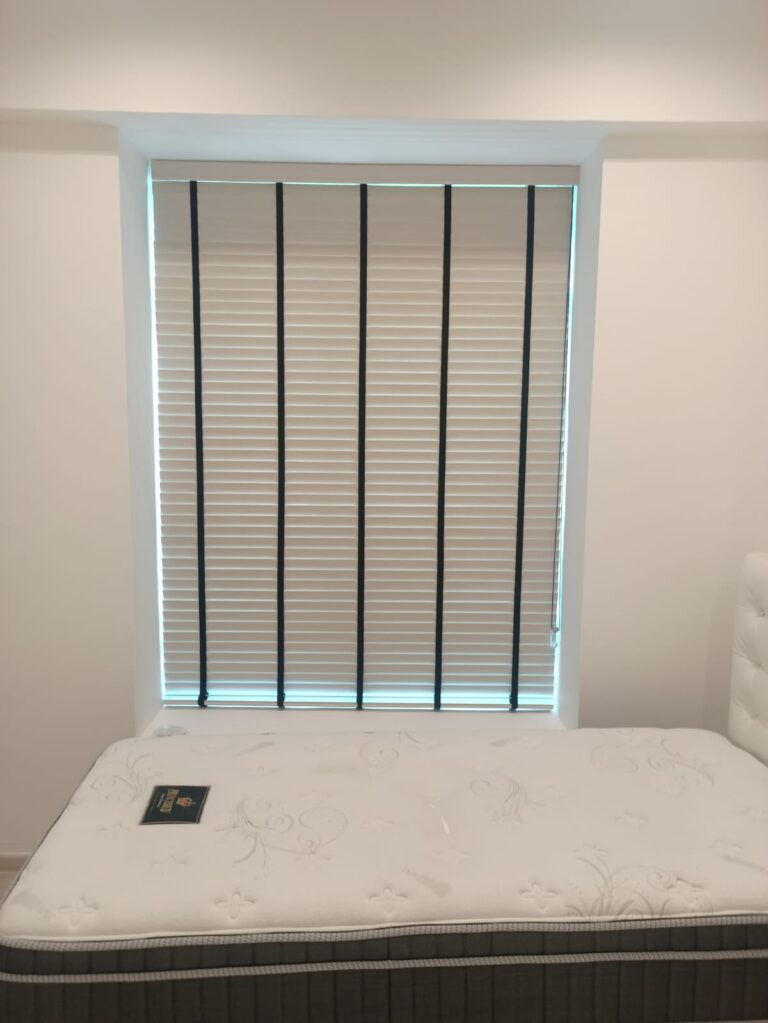 Venetian Blinds (5)