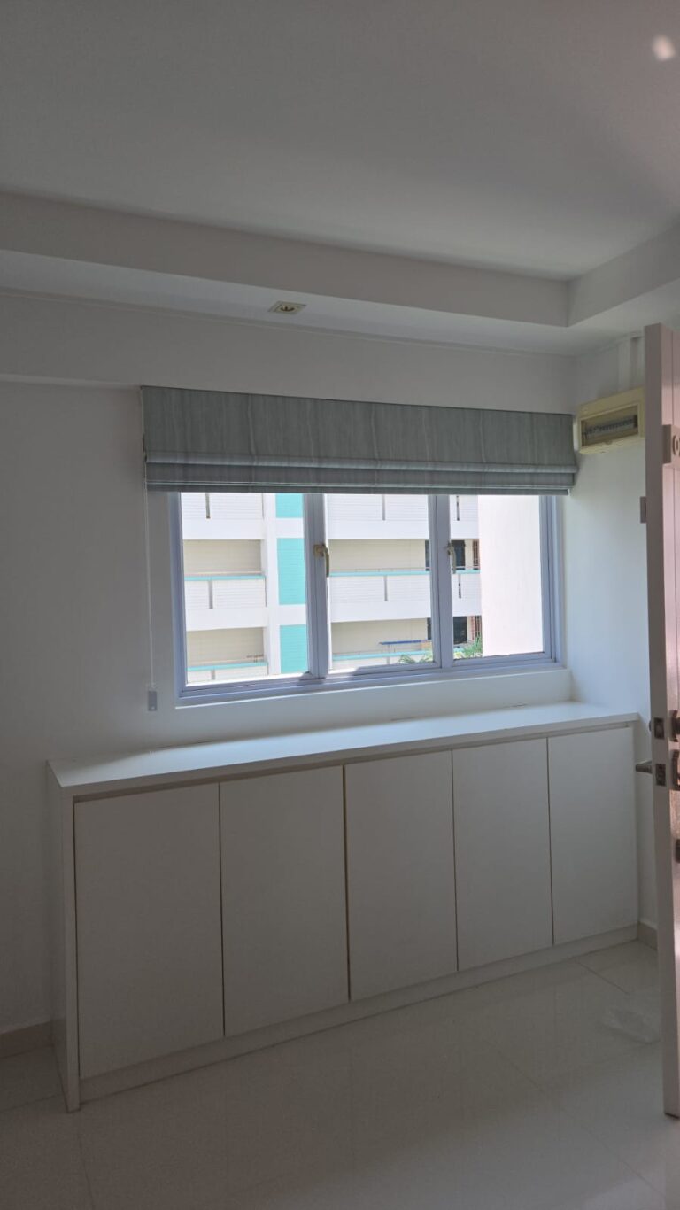 Roman Blinds (1)